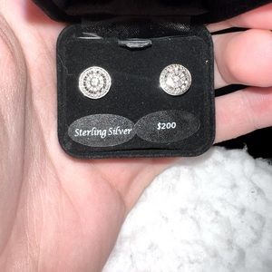 Stunning sterling silver diamond stud earrings